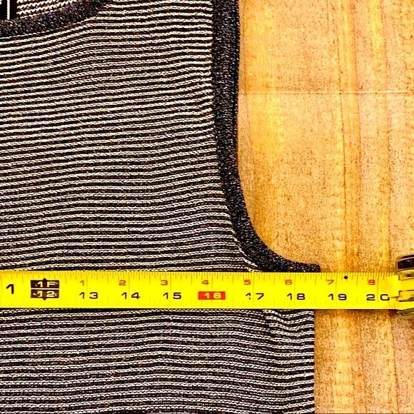 Vintage St John Sport Blue & White Striped Metallic Shell Tank Sz M - Picture 8 of 8